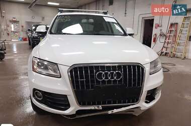 Внедорожник / Кроссовер Audi Q5 2016 в 