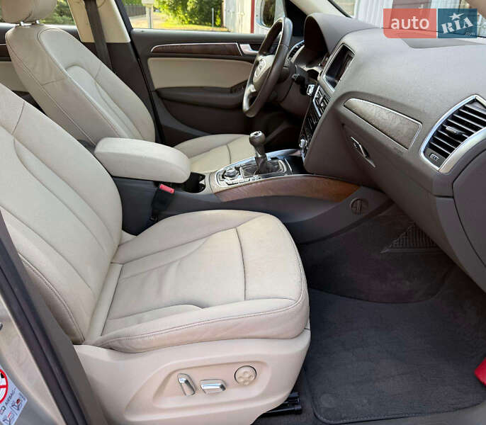 Внедорожник / Кроссовер Audi Q5 2011 в Виннице