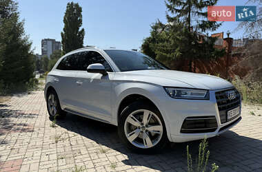 Позашляховик / Кросовер Audi Q5 2019 в Запоріжжі