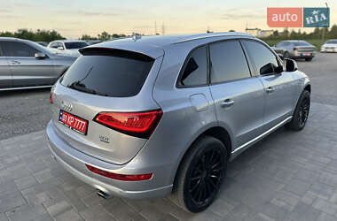 Внедорожник / Кроссовер Audi Q5 2015 в 
