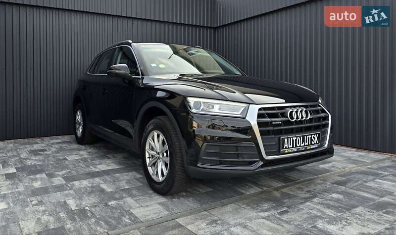 Позашляховик / Кросовер Audi Q5 2018 в Луцьку