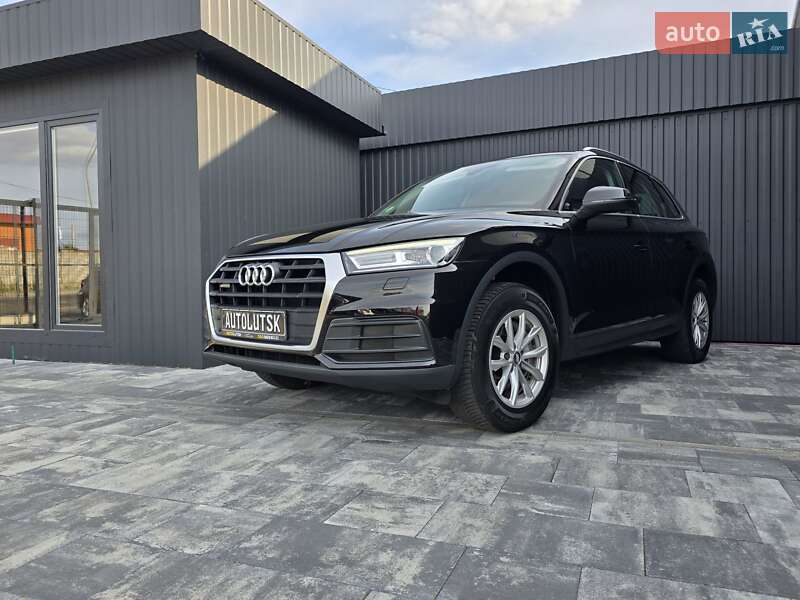 Позашляховик / Кросовер Audi Q5 2018 в Луцьку