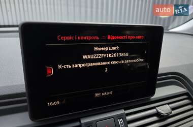 Позашляховик / Кросовер Audi Q5 2018 в 