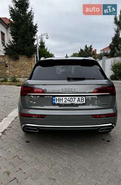Внедорожник / Кроссовер Audi Q5 2023 в 
