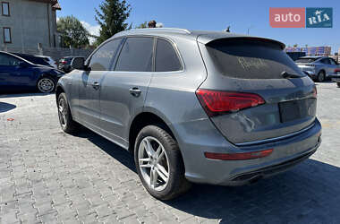 Внедорожник / Кроссовер Audi Q5 2016 в 