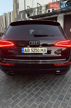 Внедорожник / Кроссовер Audi Q5 2016 в 