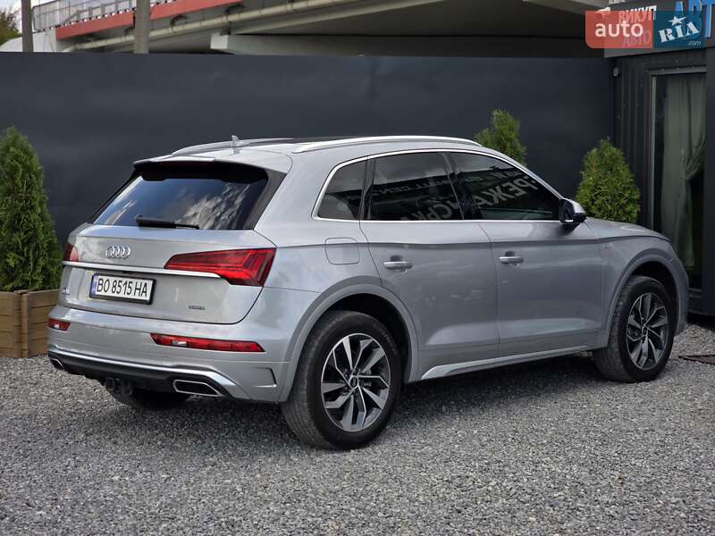 Внедорожник / Кроссовер Audi Q5 2022 в Тернополе