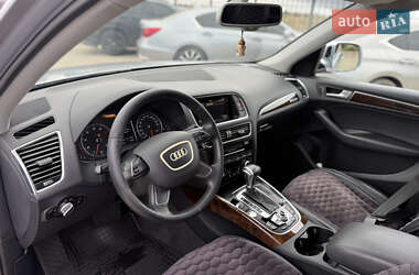 Внедорожник / Кроссовер Audi Q5 2015 в 