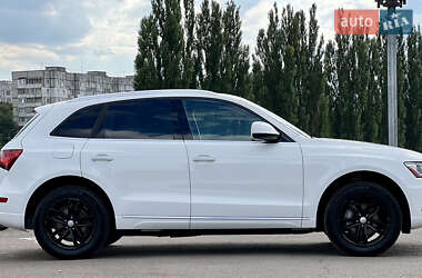 Внедорожник / Кроссовер Audi Q5 2016 в 