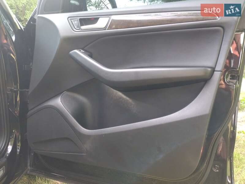 Внедорожник / Кроссовер Audi Q5 2013 в Долине