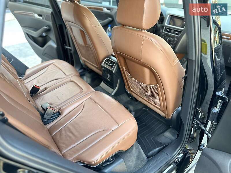 Внедорожник / Кроссовер Audi Q5 2012 в Одессе