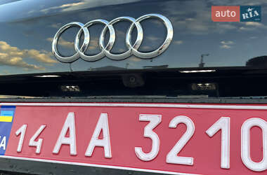 Внедорожник / Кроссовер Audi Q5 2015 в 