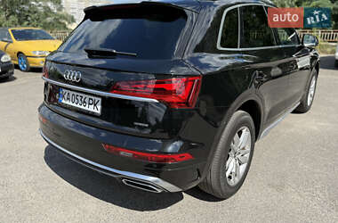 Внедорожник / Кроссовер Audi Q5 2021 в 