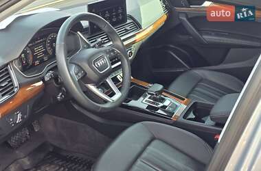 Внедорожник / Кроссовер Audi Q5 2022 в 