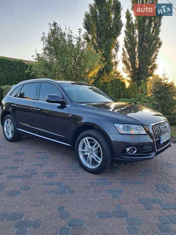 Внедорожник / Кроссовер Audi Q5 2015 в Днепре