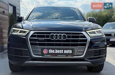 Внедорожник / Кроссовер Audi Q5 2018 в 