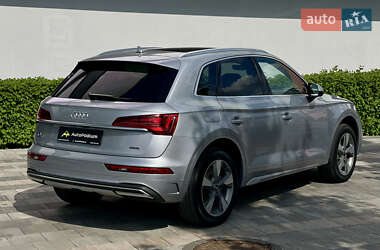 Внедорожник / Кроссовер Audi Q5 2022 в 