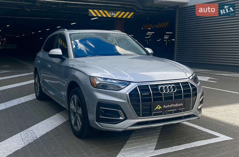 Внедорожник / Кроссовер Audi Q5 2022 в Киеве