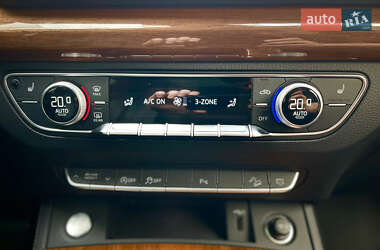 Внедорожник / Кроссовер Audi Q5 2022 в 