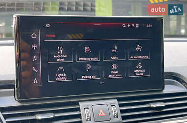 Внедорожник / Кроссовер Audi Q5 2022 в 