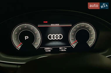 Внедорожник / Кроссовер Audi Q5 2022 в 
