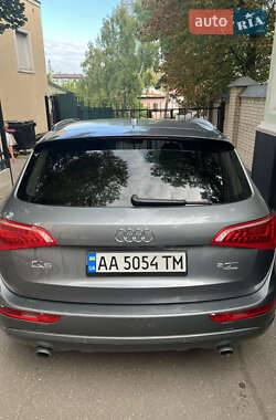 Внедорожник / Кроссовер Audi Q5 2011 в 