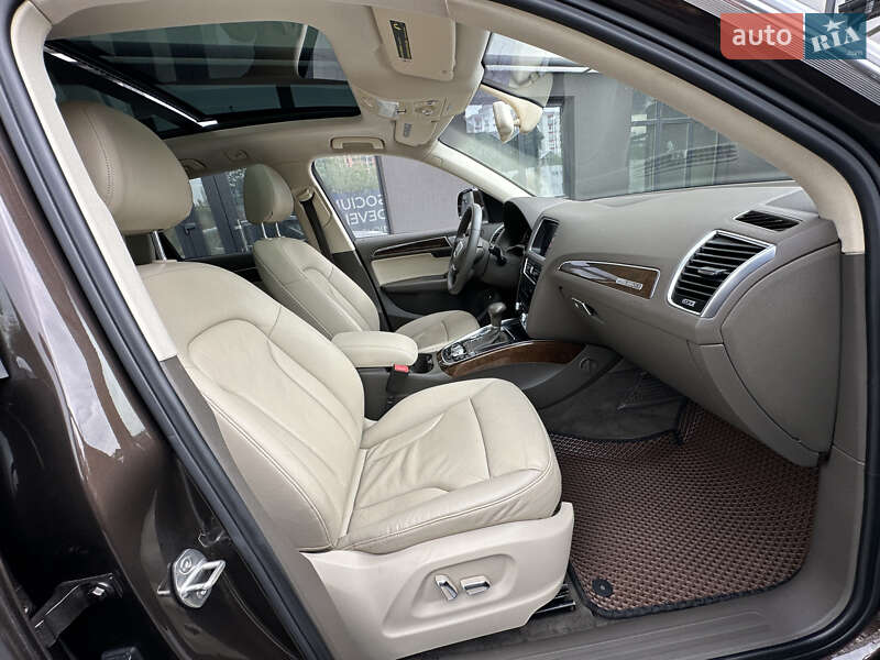 Внедорожник / Кроссовер Audi Q5 2013 в Ивано-Франковске
