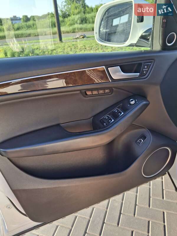 Внедорожник / Кроссовер Audi Q5 2016 в Кропивницком