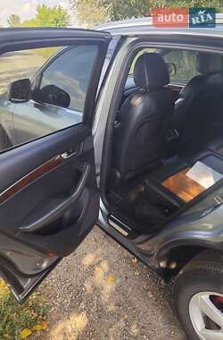 Внедорожник / Кроссовер Audi Q5 2011 в 