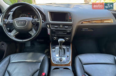 Внедорожник / Кроссовер Audi Q5 2015 в 