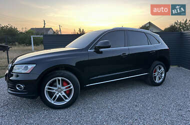 Внедорожник / Кроссовер Audi Q5 2012 в 