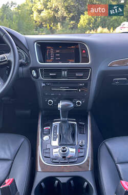 Позашляховик / Кросовер Audi Q5 2015 в 