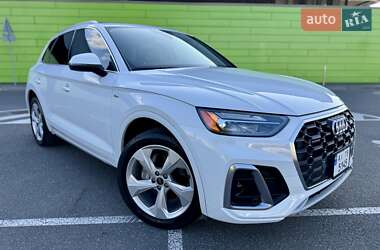 Внедорожник / Кроссовер Audi Q5 2023 в 