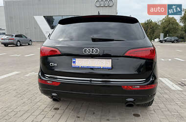 Внедорожник / Кроссовер Audi Q5 2015 в 