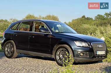 Внедорожник / Кроссовер Audi Q5 2011 в 
