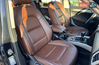 Внедорожник / Кроссовер Audi Q5 2011 в 
