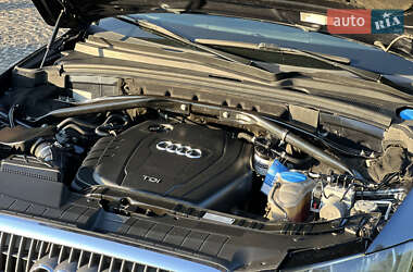Внедорожник / Кроссовер Audi Q5 2011 в 