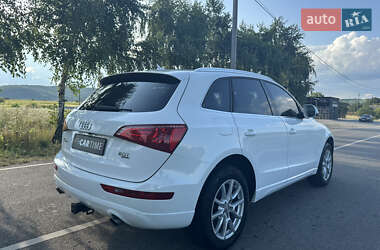 Позашляховик / Кросовер Audi Q5 2011 в 