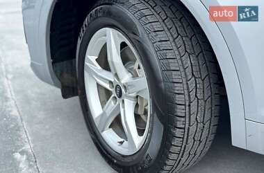 Внедорожник / Кроссовер Audi Q5 2021 в 