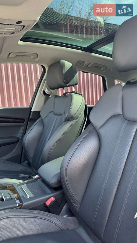 Внедорожник / Кроссовер Audi Q5 2020 в Благовещенском