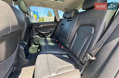 Внедорожник / Кроссовер Audi Q5 2015 в 