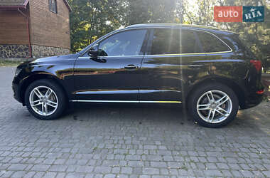 Внедорожник / Кроссовер Audi Q5 2016 в 