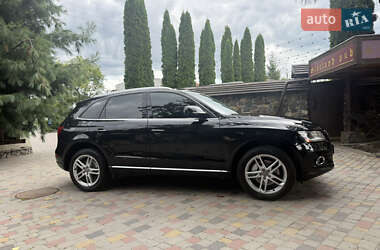 Внедорожник / Кроссовер Audi Q5 2015 в 