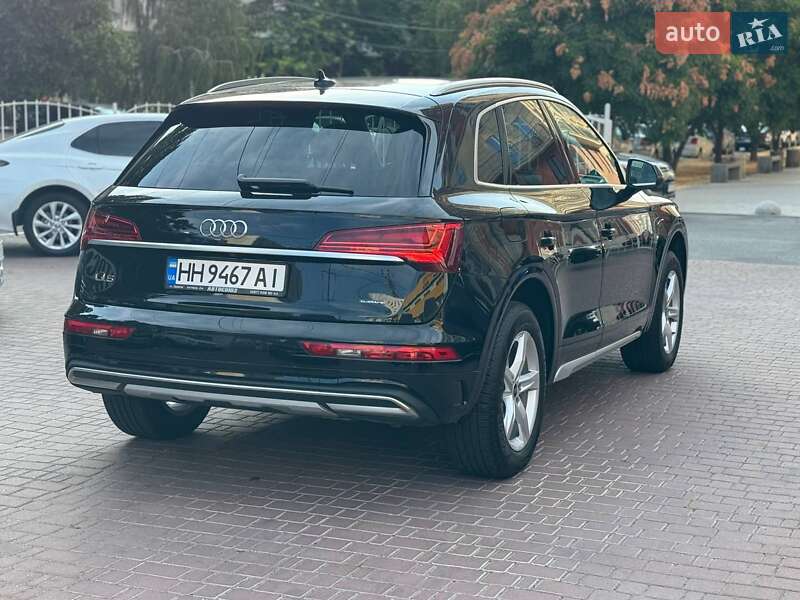 Внедорожник / Кроссовер Audi Q5 2021 в Одессе фото 16 Внедорожник / Кроссовер Audi Q5 2021 в Одессе