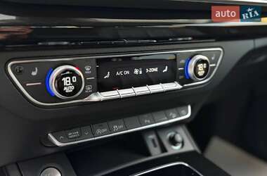 Внедорожник / Кроссовер Audi Q5 2021 в 