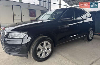 Внедорожник / Кроссовер Audi Q5 2011 в 