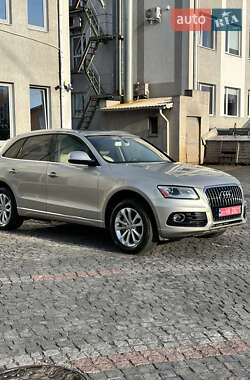 Внедорожник / Кроссовер Audi Q5 2016 в 