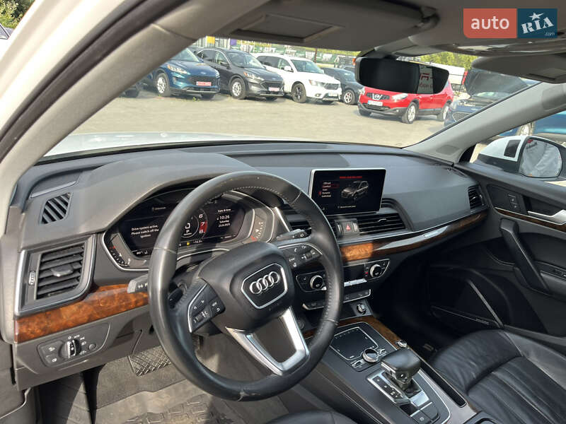Внедорожник / Кроссовер Audi Q5 2017 в Львове фото 11 Внедорожник / Кроссовер Audi Q5 2017 в Львове