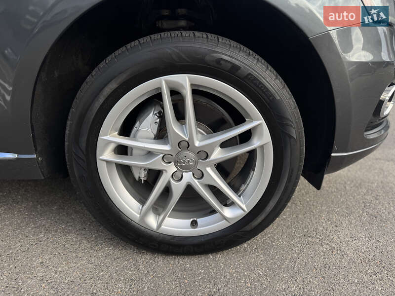 Внедорожник / Кроссовер Audi Q5 2015 в Киеве