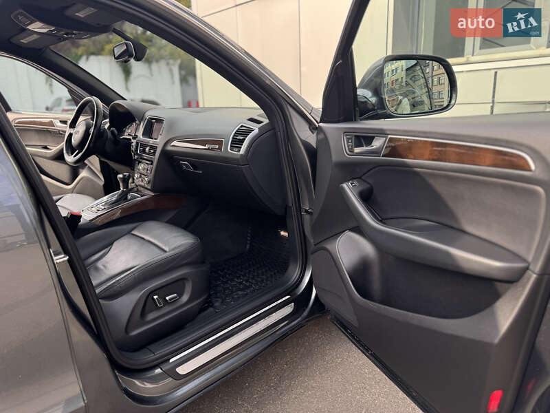 Внедорожник / Кроссовер Audi Q5 2015 в Киеве